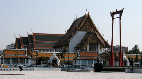  Wat Suthat from a plaza across the street 