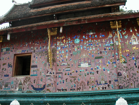  Wat Xieng Thong Building Detail 1