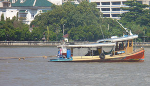 River Tug