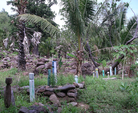  Roadside Grave Markers