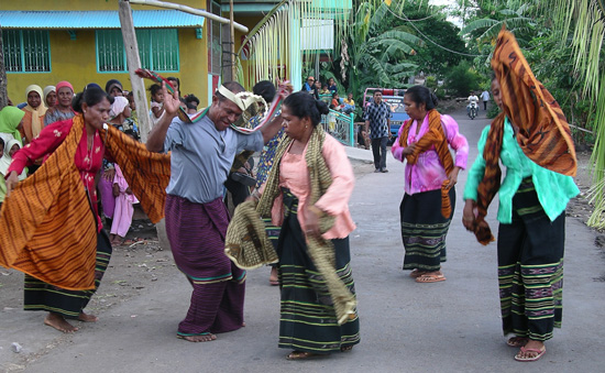  Traditional Dancers