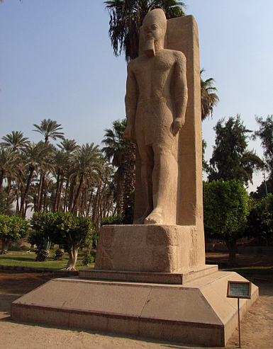  Ramses II granite statue