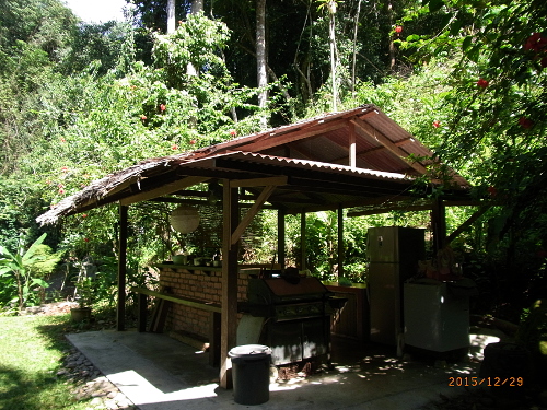 Outdoor Kitchen