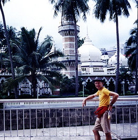 Photo Op alongside Masjid Jamek in KL