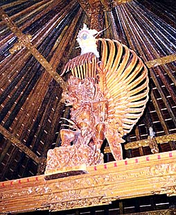 Wood Carving in Ceiling